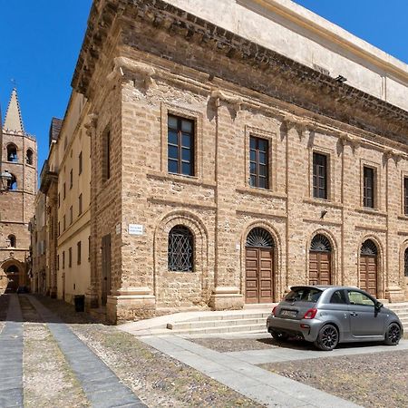 La Finestra Sul Teatro Leilighet Alghero Eksteriør bilde